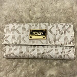 Michael Kors Jet Set Women Large Logo Tri-Fold Card Wallet Powder Blush Multi